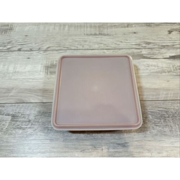 Vintage Tupperware Square Storage Container Paprika Red/Orange Dish with Lid - Picture 4 of 9